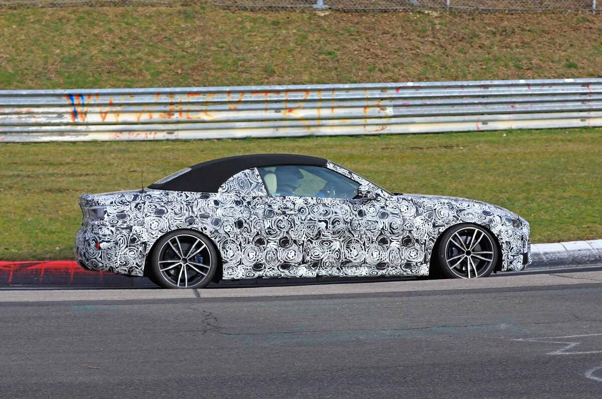BMW 4 Series Convertible spyshot