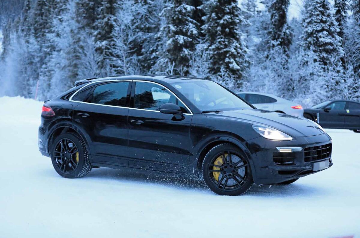 Porsche Cayenne Coupe 