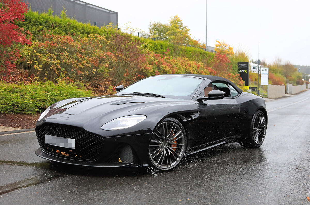 Aston Martin DBS Superleggera Volante front 