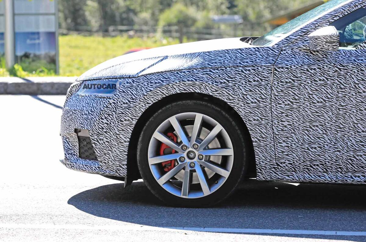 Skoda Octavia vRS testing