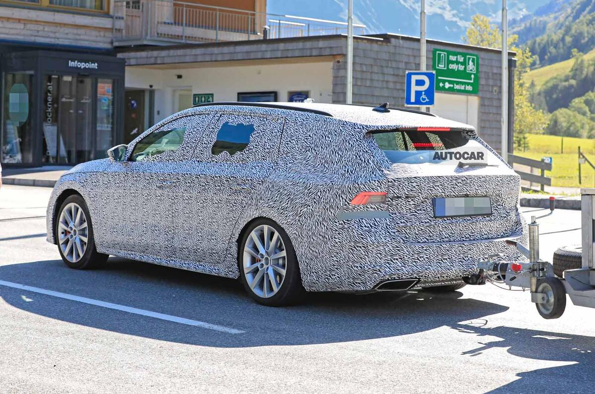 Skoda Octavia vRS testing