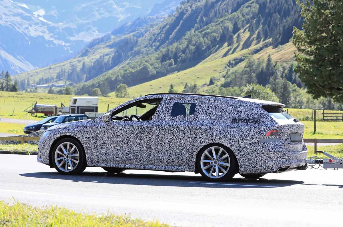 Skoda Octavia vRS testing