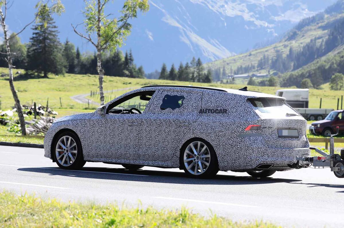 Skoda Octavia vRS testing