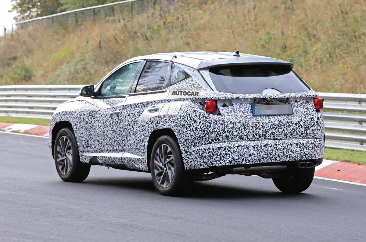New Hyundai Tucson spied