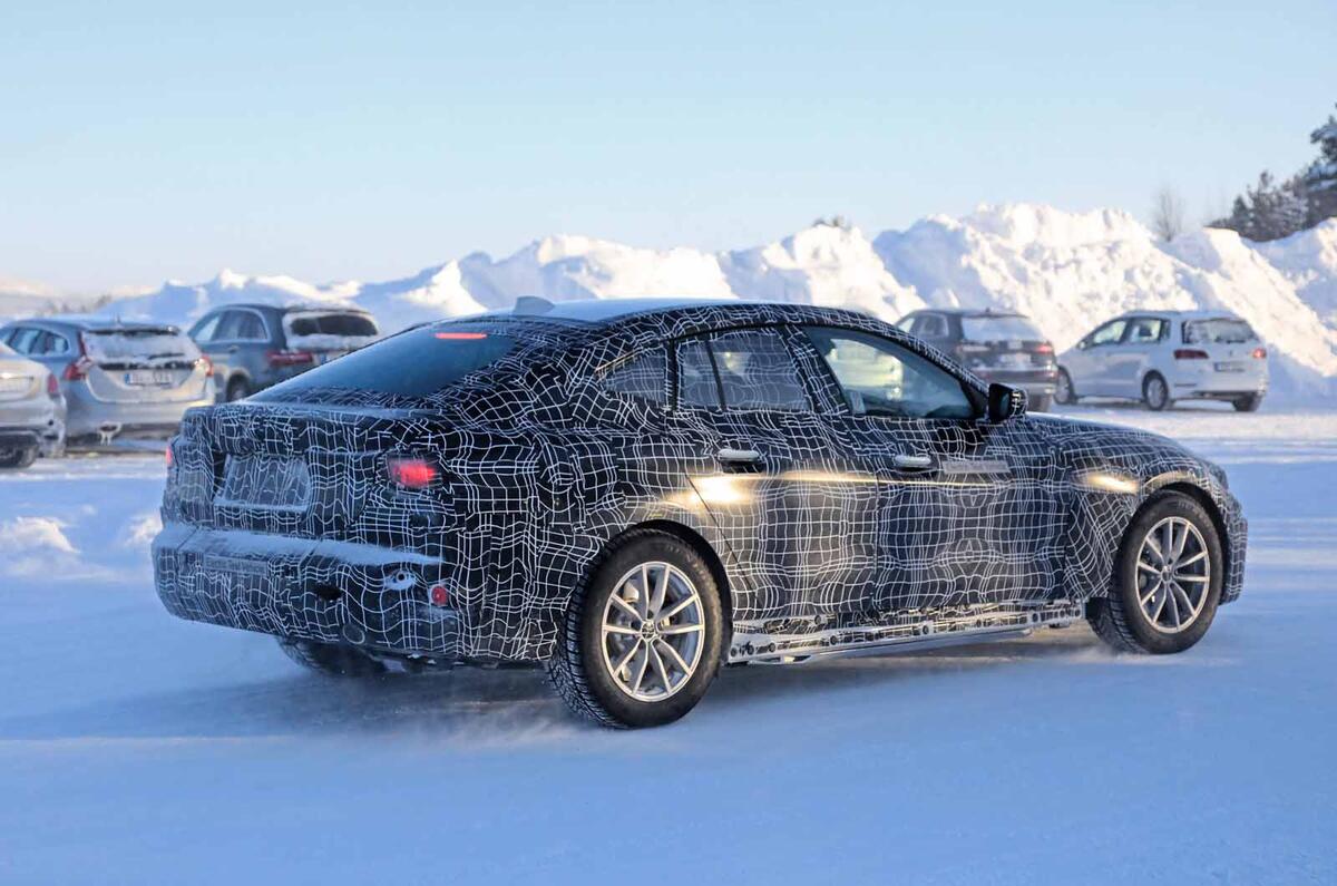 BMW i4 winter testing