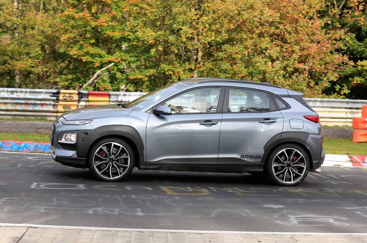 Hyundai Kona N spyshots side track