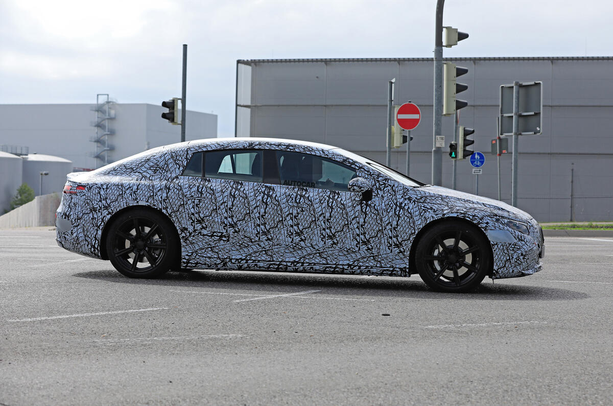 2021 Mercedes-Benz EQS prototype - side 2021 Mercedes-Benz EQS prototype - side