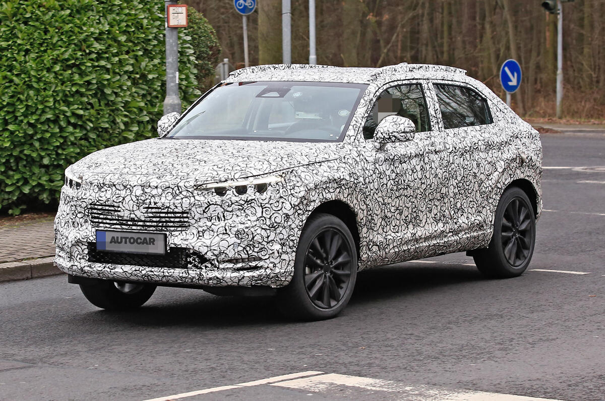 2022 Honda HR-V prototype spy shots 2022 Honda HR-V prototype spy shots