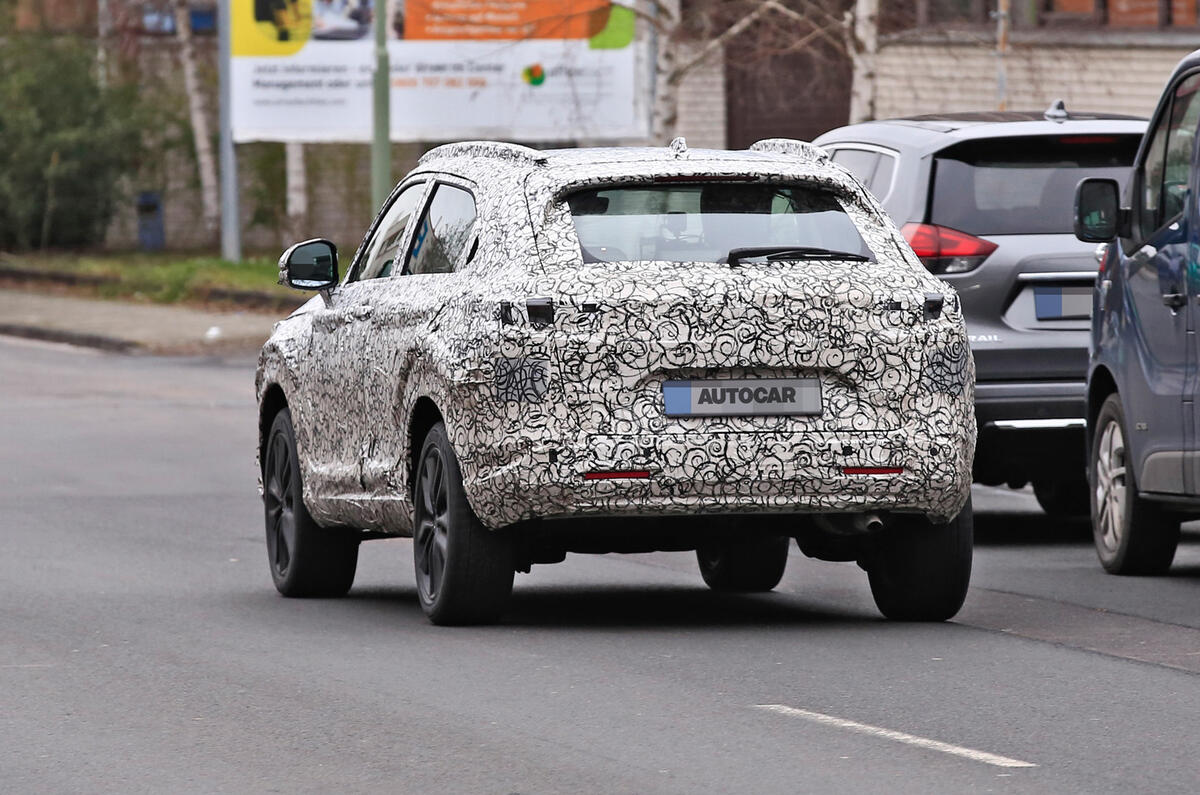 2022 Honda HR-V prototype spy shots 2022 Honda HR-V prototype spy shots