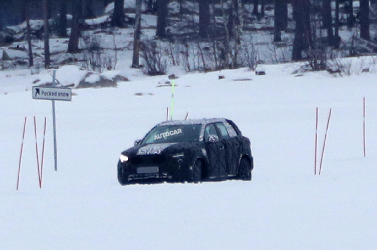 Volvo Xc40 To Get New 1 5 Litre Three Cylinder Engine And