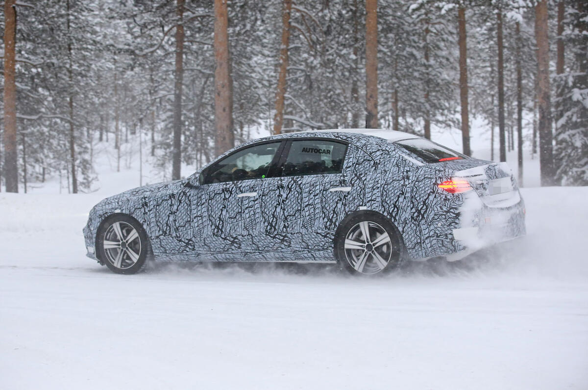 2021 Mercedes-Benz C-Class development mule 2021 Mercedes-Benz C-Class development mule