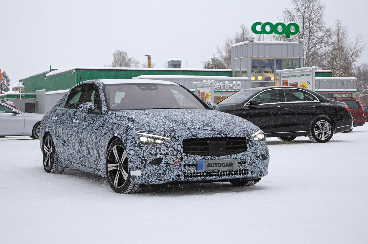 2021 Mercedes-Benz C-Class development mule 2021 Mercedes-Benz C-Class development mule