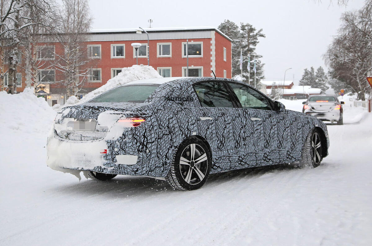 2021 Mercedes-Benz C-Class development mule 2021 Mercedes-Benz C-Class development mule