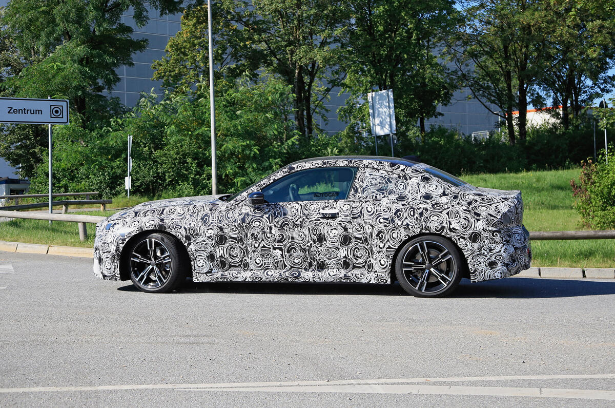 2021 BMW 2 Series Coupe spy shots 2021 BMW 2 Series Coupe spy shots