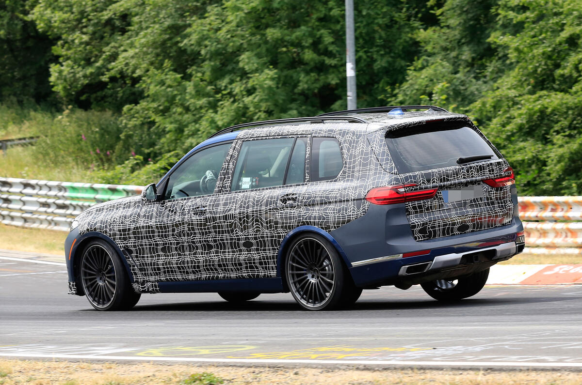 Alpina X7 spotted for the first time