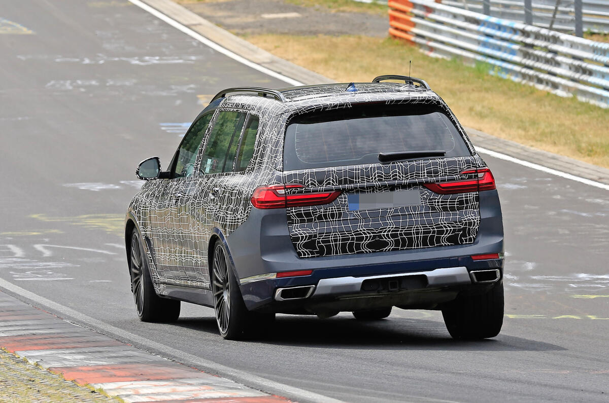 Alpina X7 spotted for the first time
