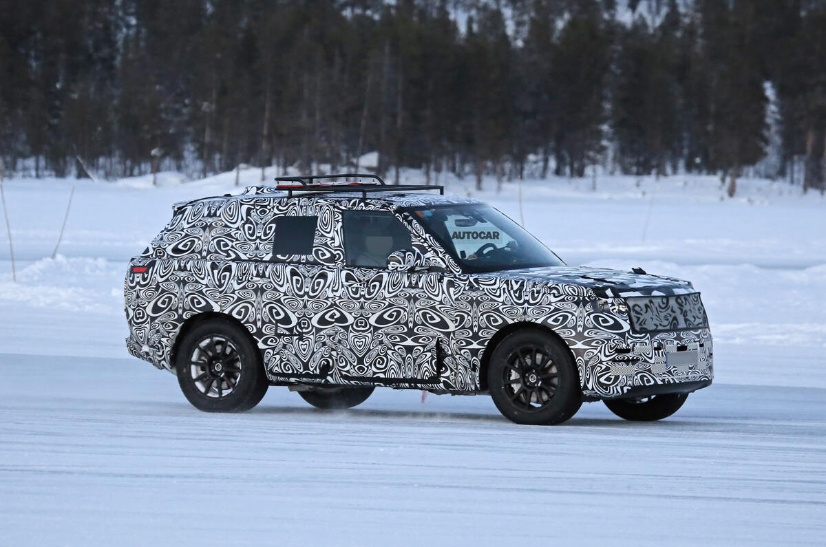 2022 Range Rover Sport drifting on a frozen lake 2022 Range Rover Sport drifting on a frozen lake