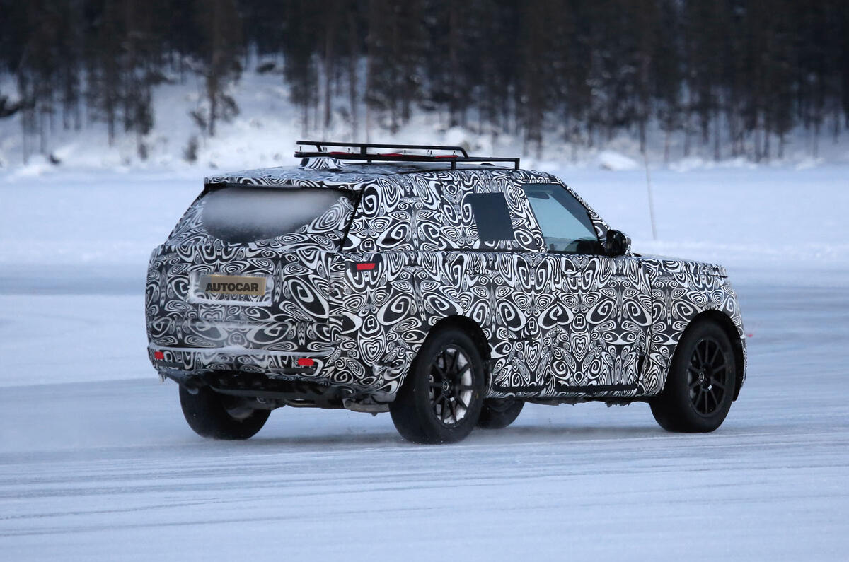 2022 Range Rover Sport drifting on a frozen lake 2022 Range Rover Sport drifting on a frozen lake