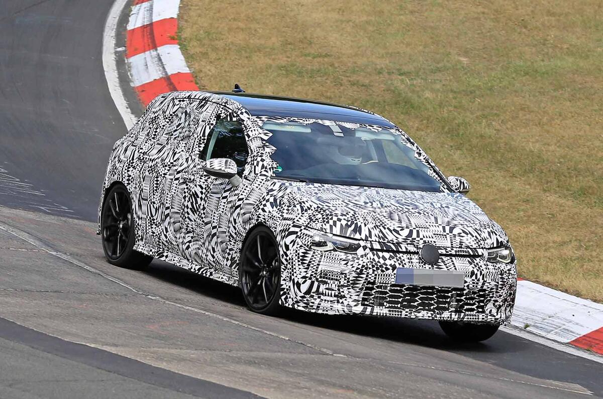 VW Golf GTI spy shot