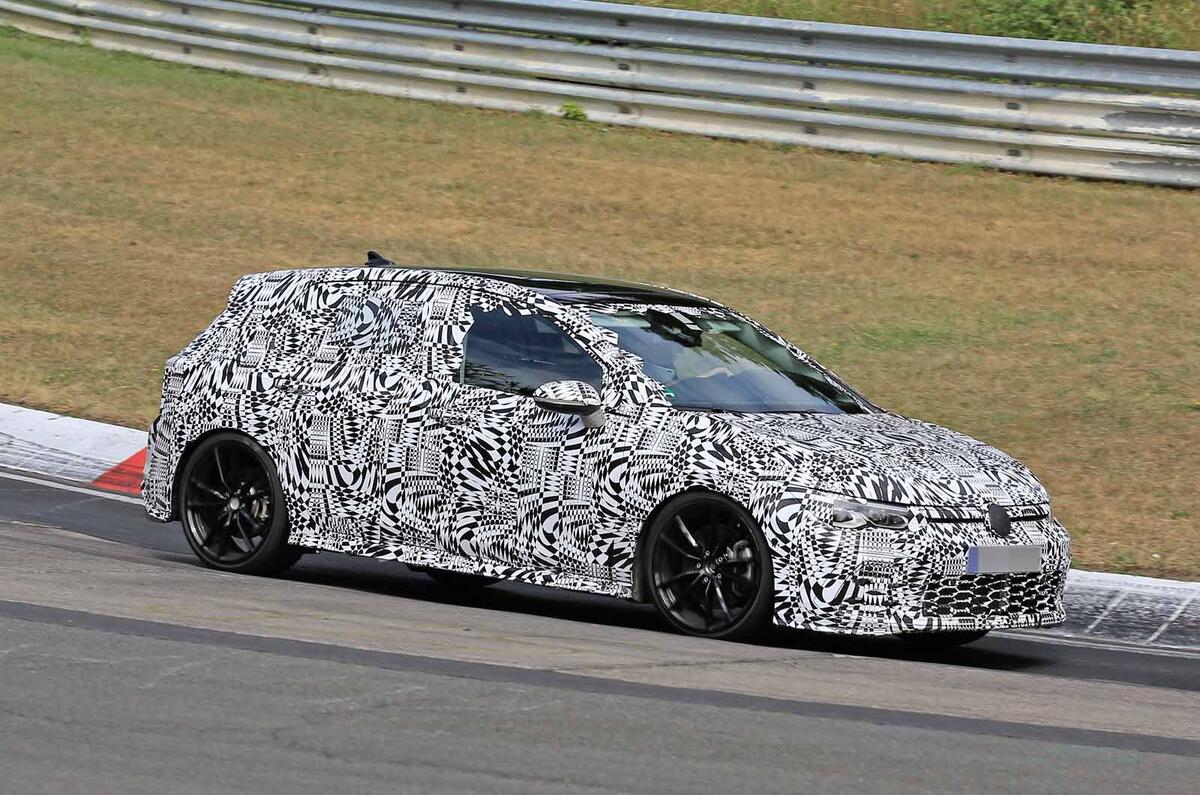 VW Golf GTI spy shot