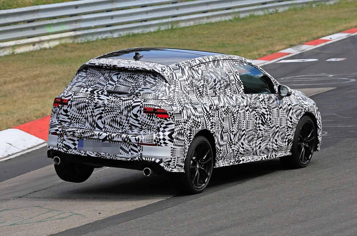 VW Golf GTI spy shot