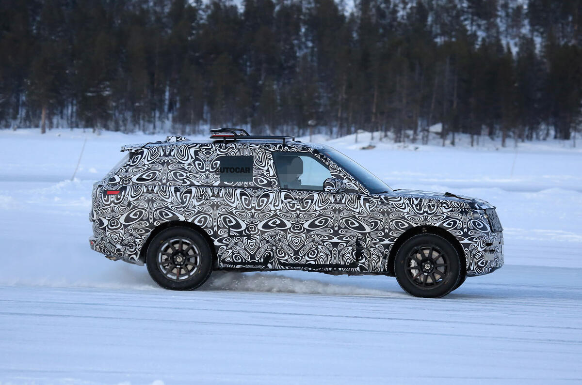 2022 Range Rover Sport drifting on a frozen lake 2022 Range Rover Sport drifting on a frozen lake
