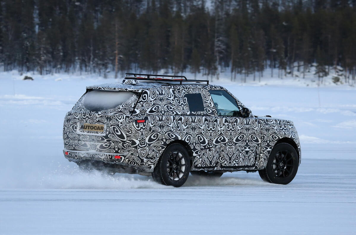 2022 Range Rover Sport drifting on a frozen lake 2022 Range Rover Sport drifting on a frozen lake