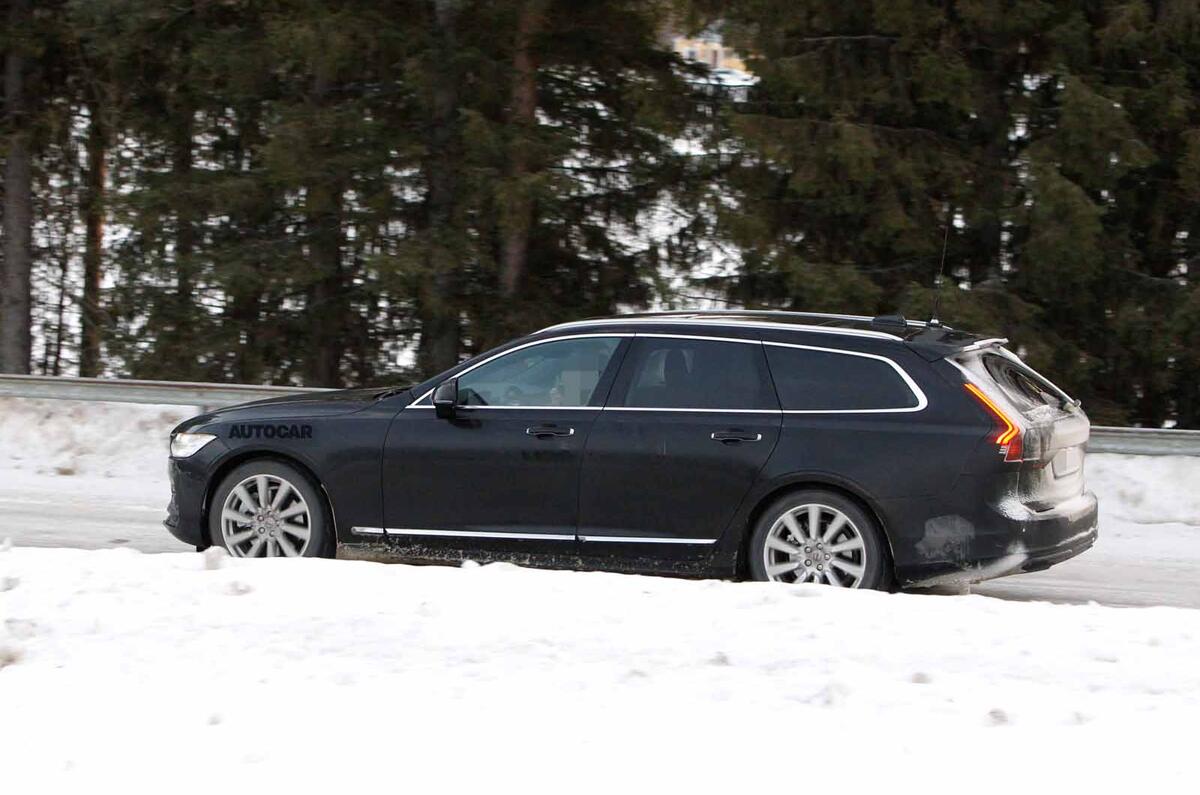 Volvo V90 facelift spyshots side 