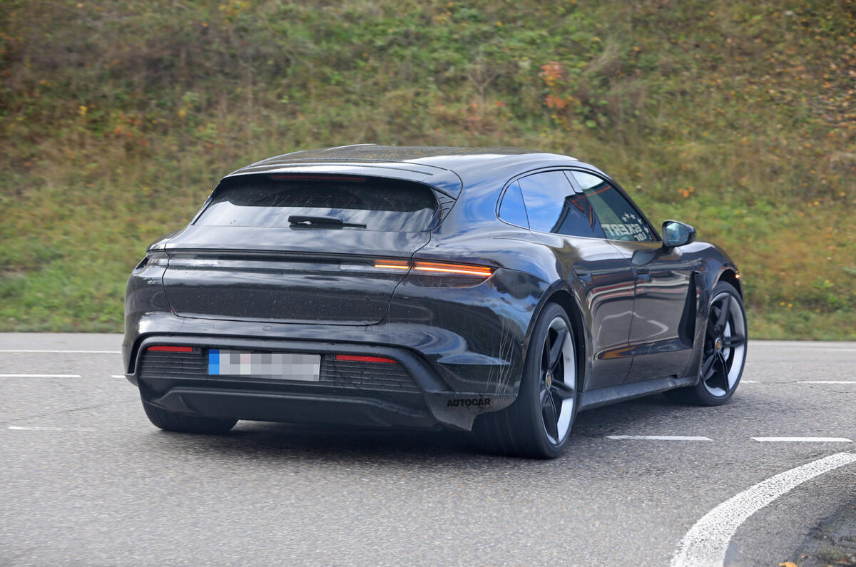 2021 Porsche Taycan Cross Turismo prototype 2021 Porsche Taycan Cross Turismo prototype