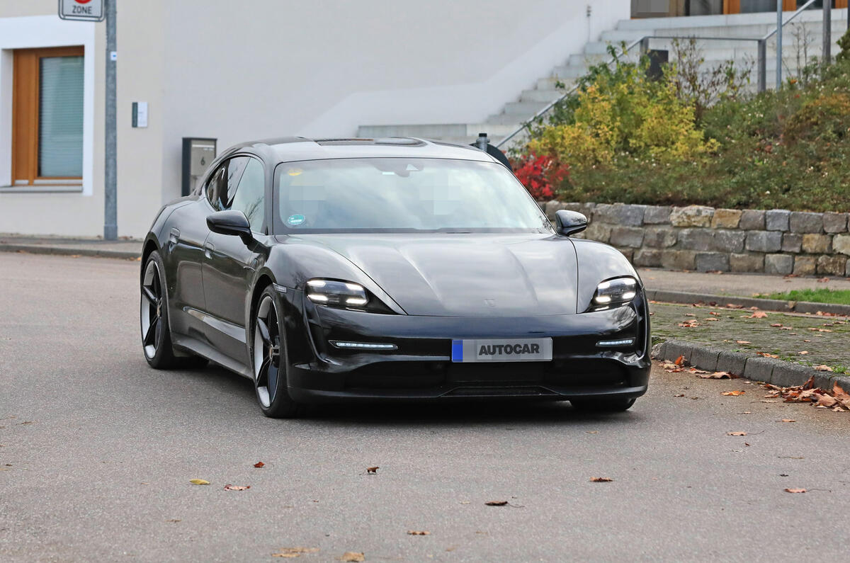 2021 Porsche Taycan Cross Turismo prototype 2021 Porsche Taycan Cross Turismo prototype