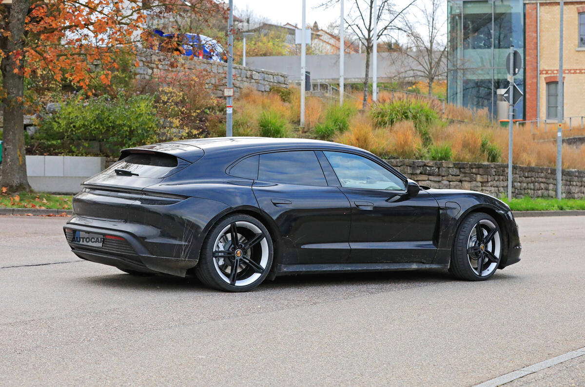 2021 Porsche Taycan Cross Turismo prototype 2021 Porsche Taycan Cross Turismo prototype