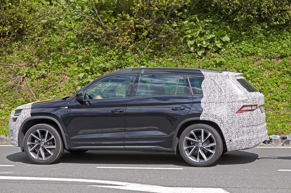 2020 Skoda Kodiaq spy shots