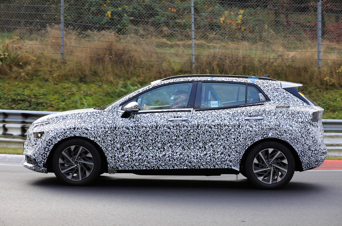 2022 Kia Sportage prototype 2022 Kia Sportage prototype