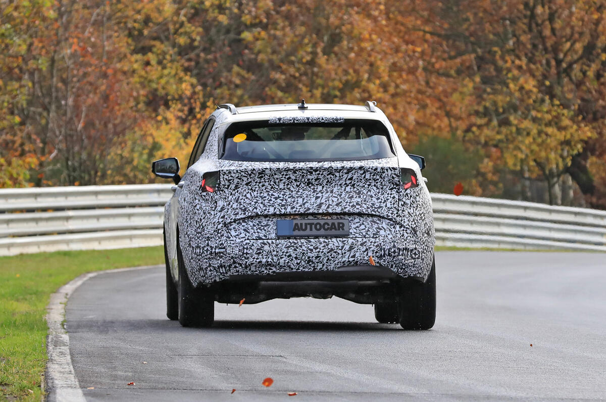 2022 Kia Sportage prototype 2022 Kia Sportage prototype