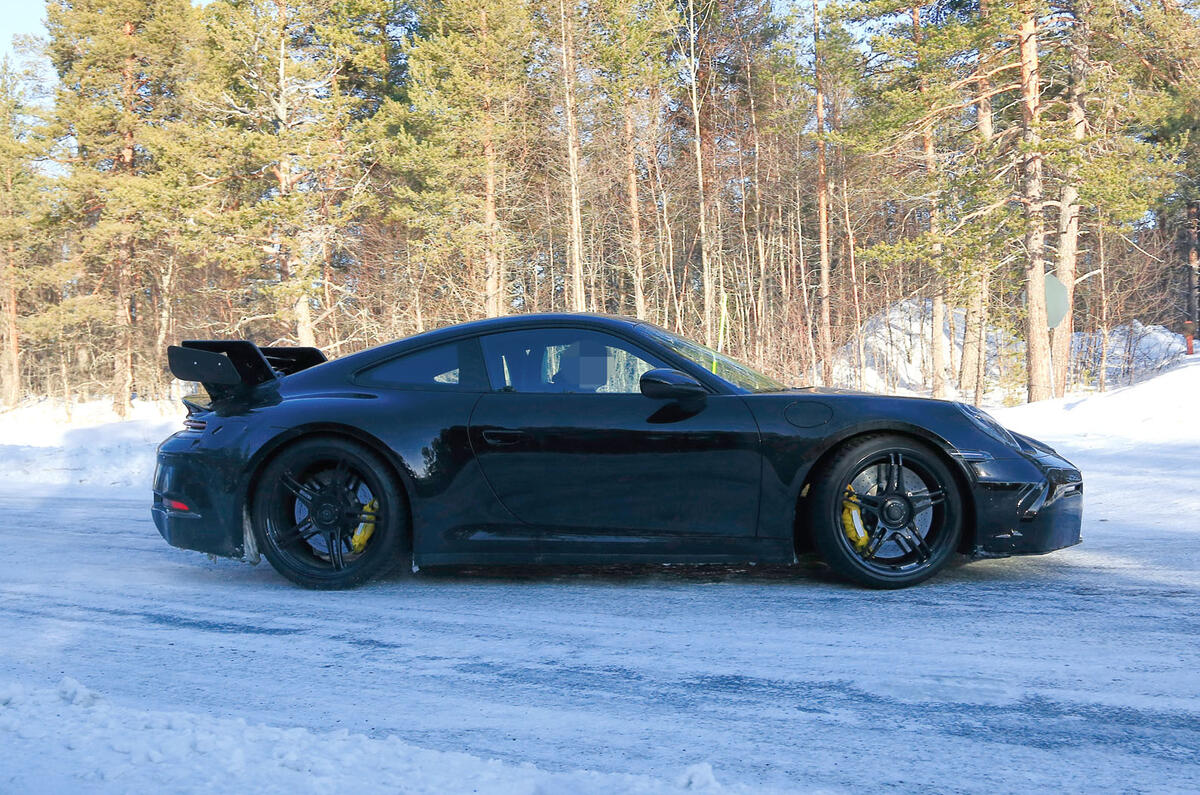 2020 Porsche 911 GT3 winter testing spies