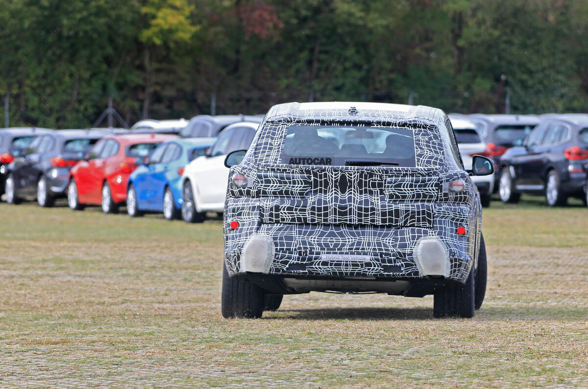 2020 BMW X8 prototype 2020 BMW X8 prototype