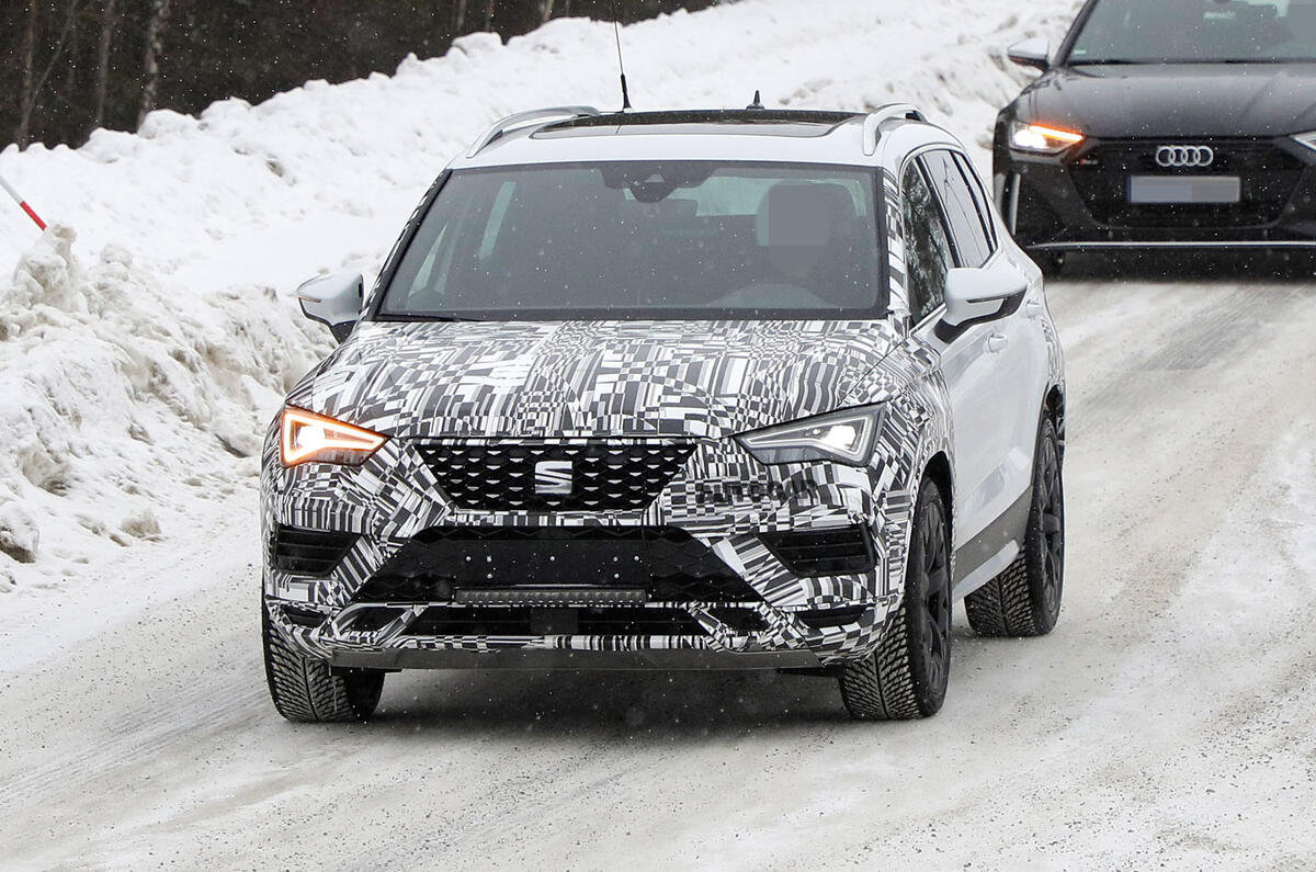 2021 Seat Ateca prototype winter testing 2021 Seat Ateca prototype winter testing