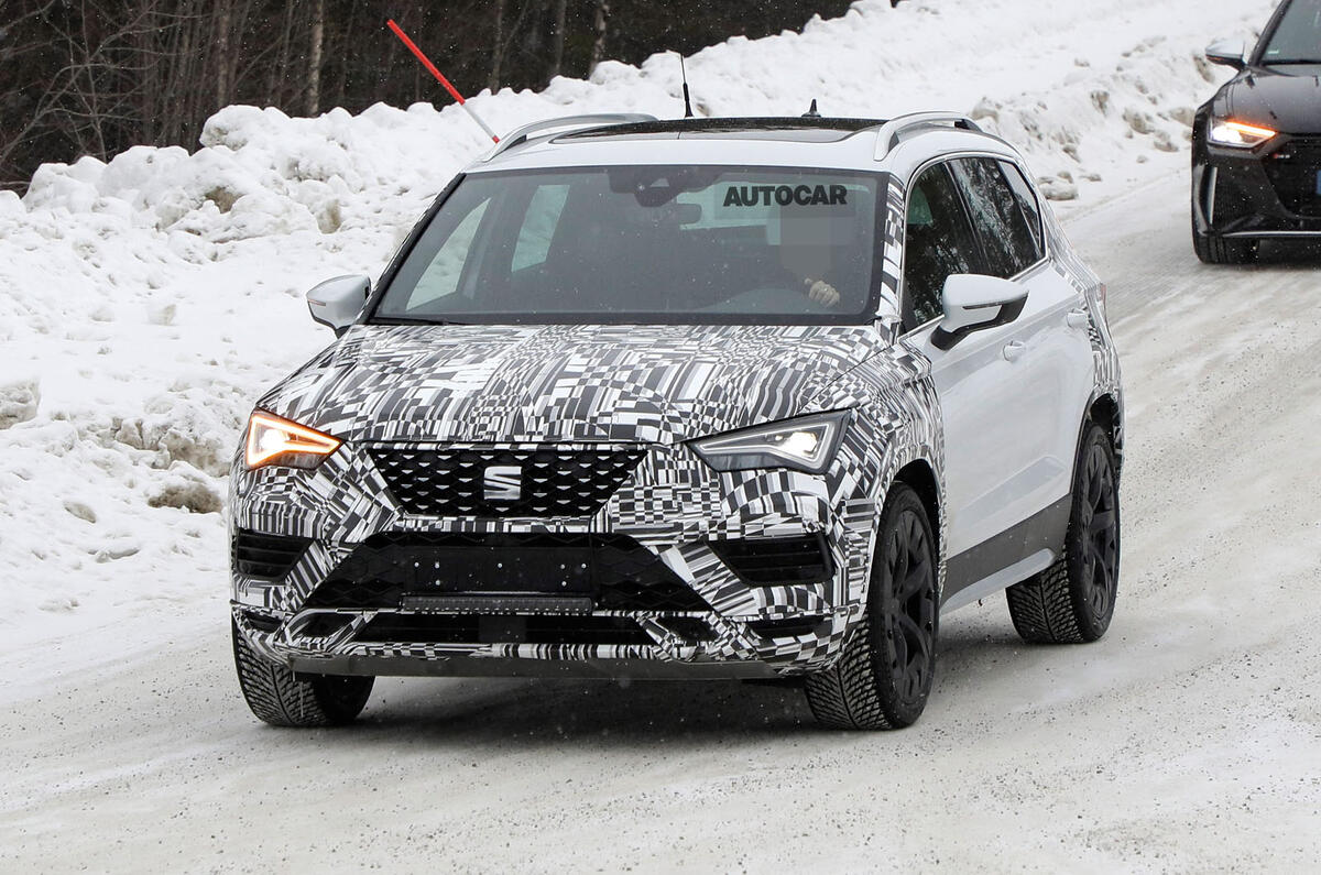 2021 Seat Ateca prototype winter testing 2021 Seat Ateca prototype winter testing