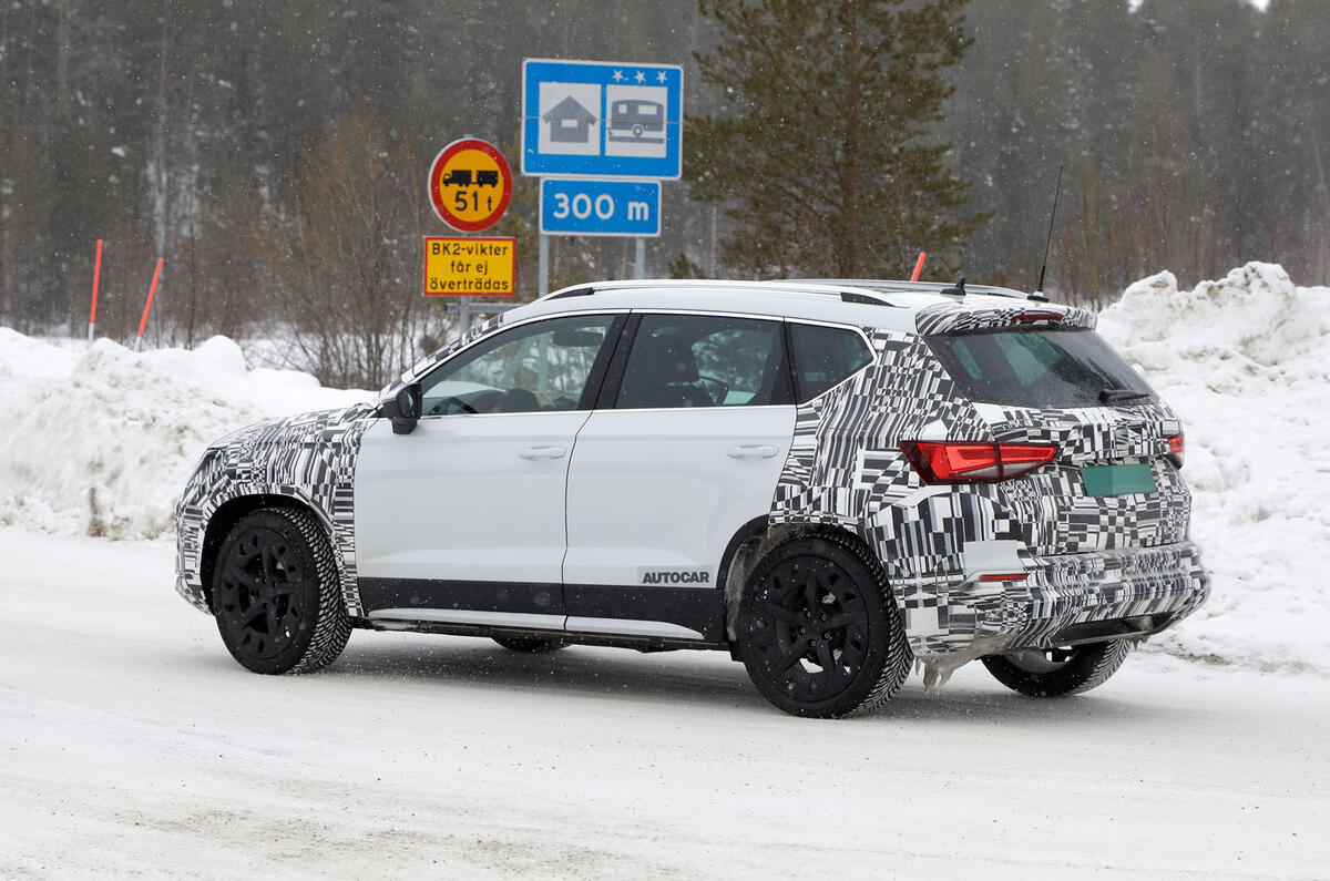 2021 Seat Ateca prototype winter testing 2021 Seat Ateca prototype winter testing