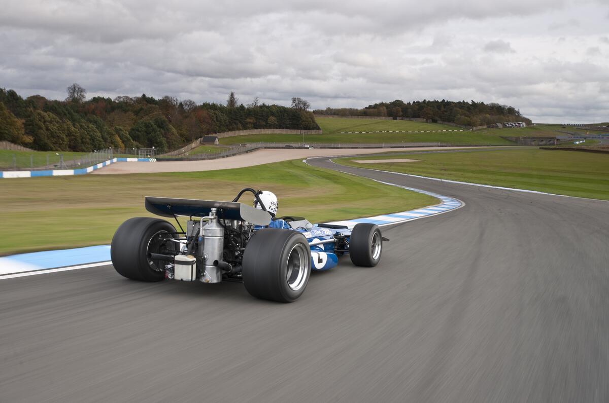 F1