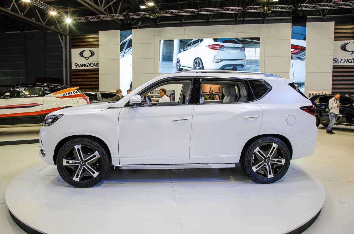 SsangYong LIV-2 concept