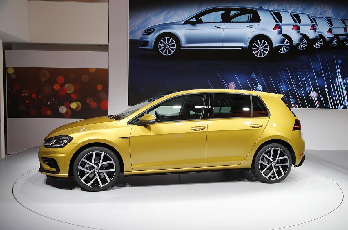 2017 Volkswagen Golf facelift revealed