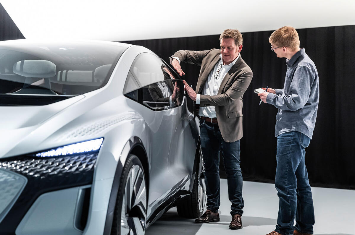 2019 Audi AI:ME concept front