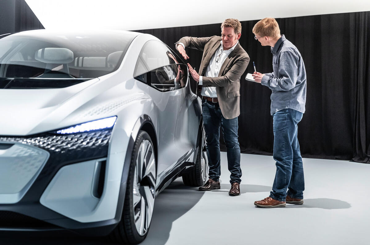 2019 Audi AI:ME concept front