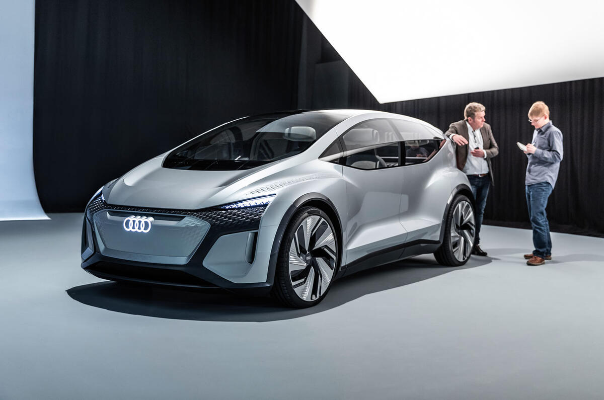 2019 Audi AI:ME concept front