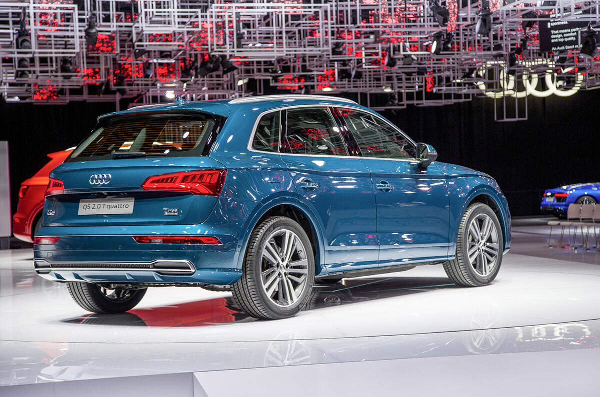 New Audi Q5 revealed at Paris motor show
