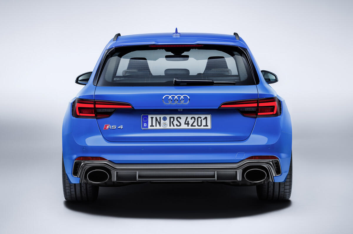 Audi RS4 and RS5 Carbon Editions launched as lighter models