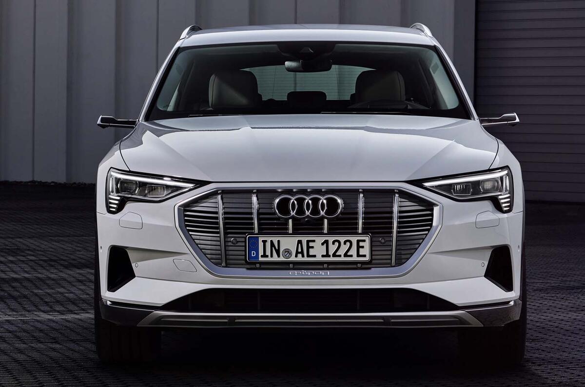 Audi E-tron 50 - front
