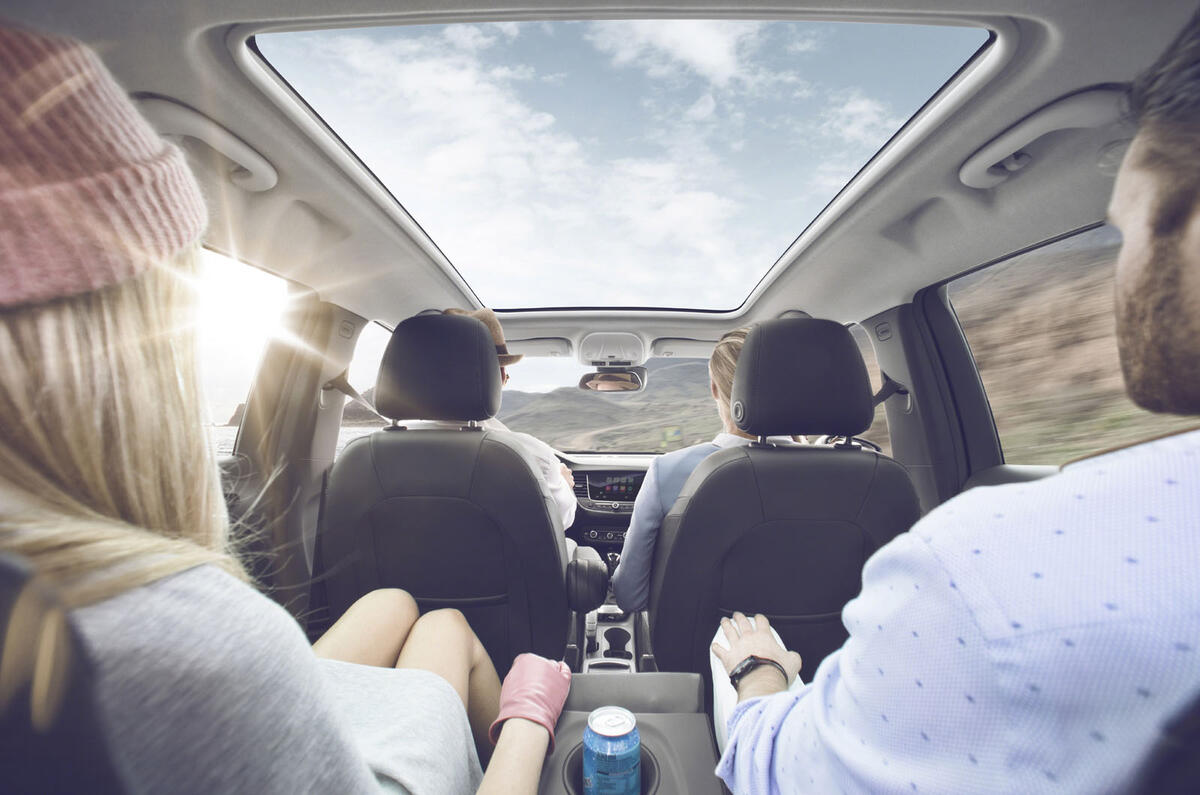 2017 Vauxhall Crossland X set to rival Renault Captur