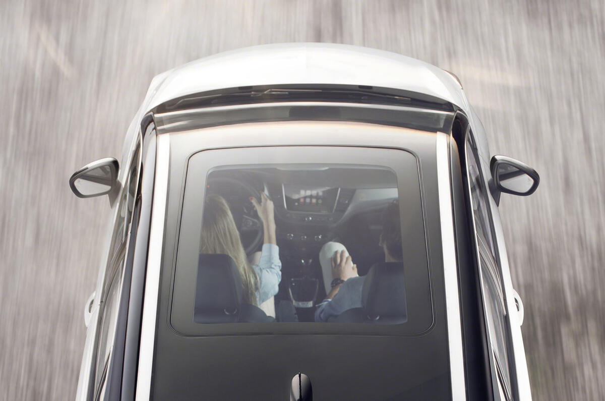 2017 Vauxhall Crossland X set to rival Renault Captur